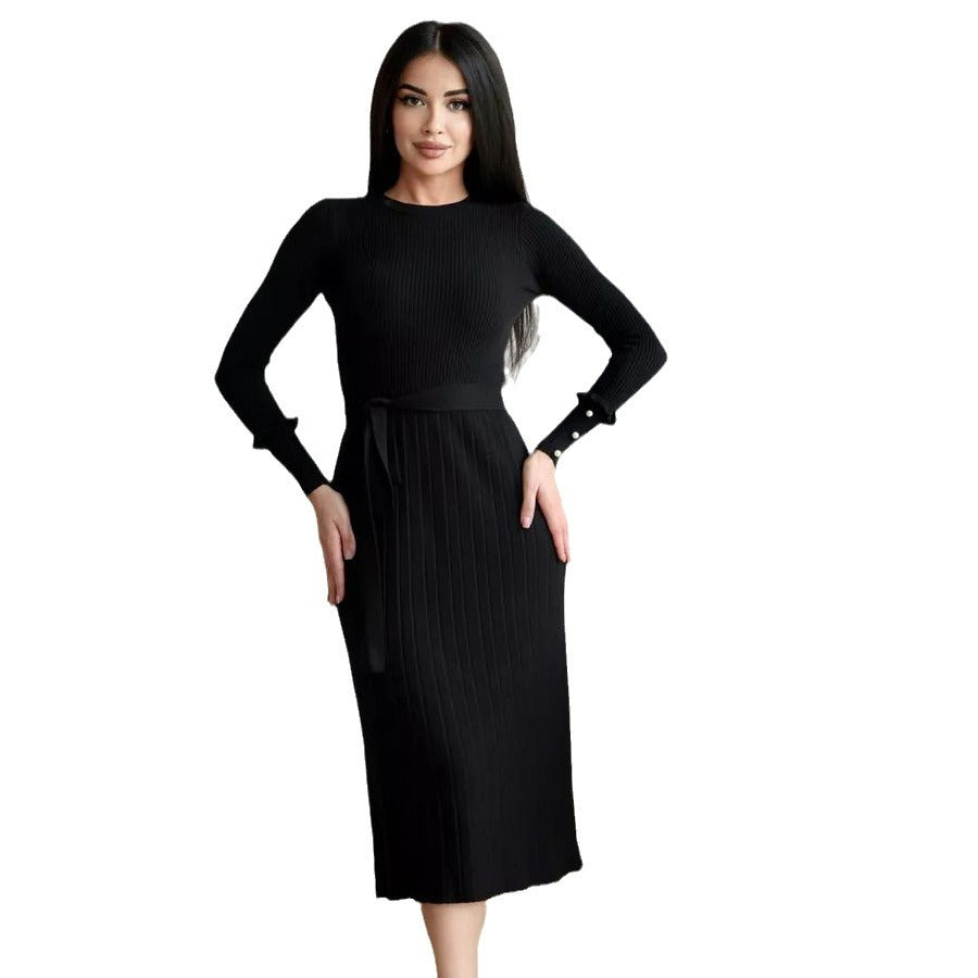 Dame finstrik kjole med elegant ribstruktur og fashionable ærmeaccentuer Stilla