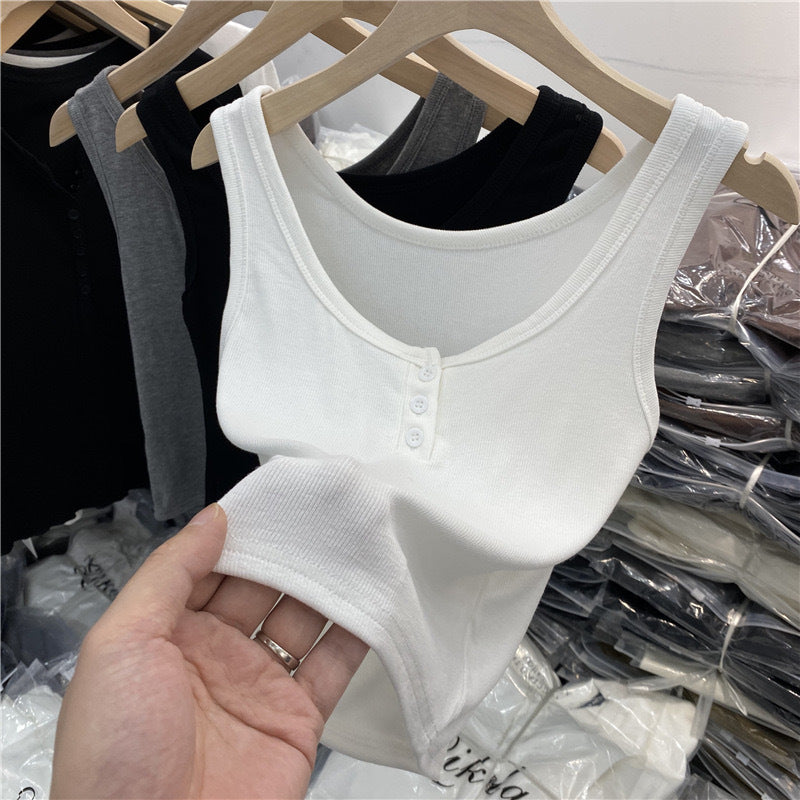 Femme Soft Ribbet Knap-Ned Tanktop Stilla
