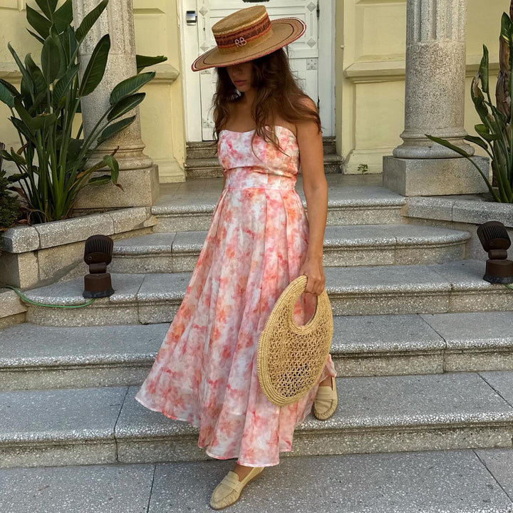 Dame Maxi Kjole med elegant drapering og romantisk blomsterdesign Skovae
