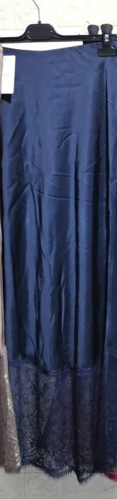 Dame elegant maxi nederdel med fine blondertrim og flydende drapering Stilla