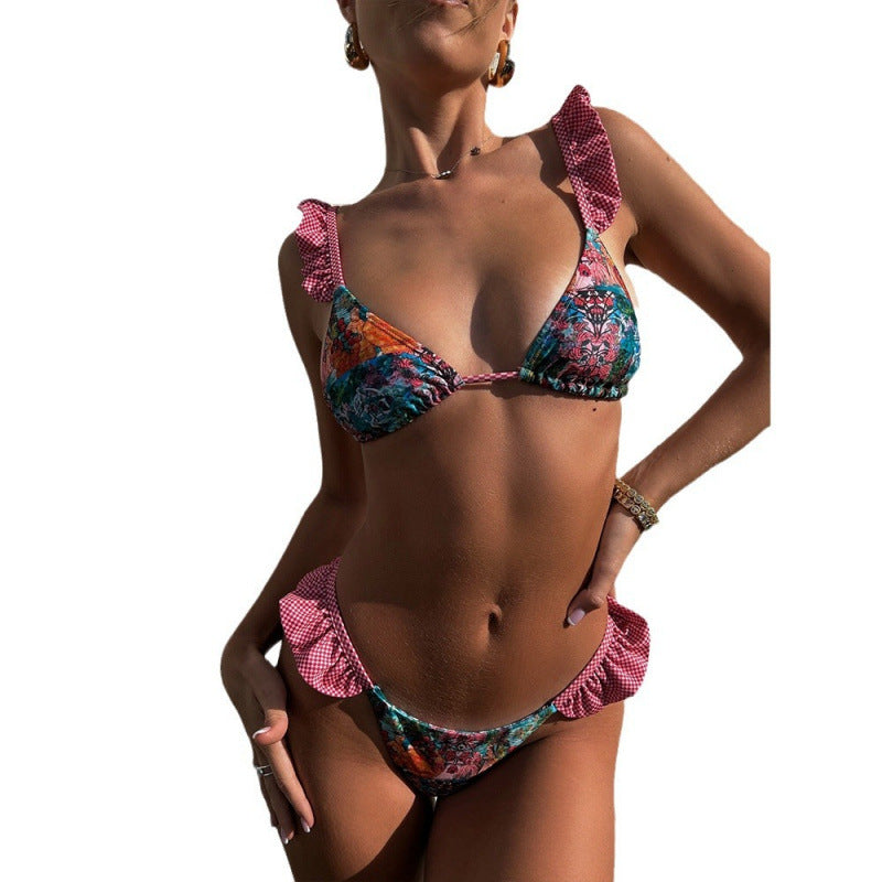 Dame Triangel-Bikini med festligt blomsteret mønster og flæsedetaljer Skovae