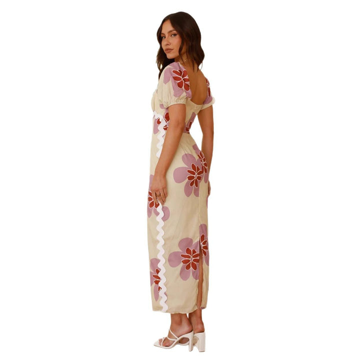 Dame Off-Shoulder Midikjole med florale applikationer og flæsedetaljer Stiila