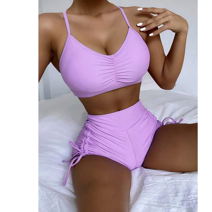 Femme Højskåret Bikini top og Shorts sæt med justerbare snore Stilla