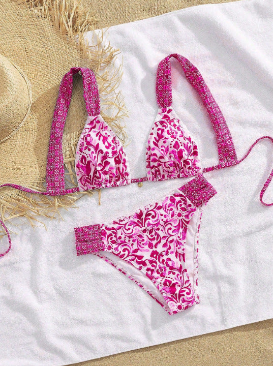 Dame bikini med dekorative volanger og elegant mønster Skovae