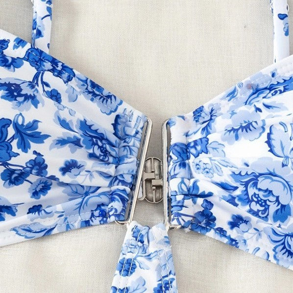 Dame badedragt med eksklusivt cut-out design og blomstertryk Stilla