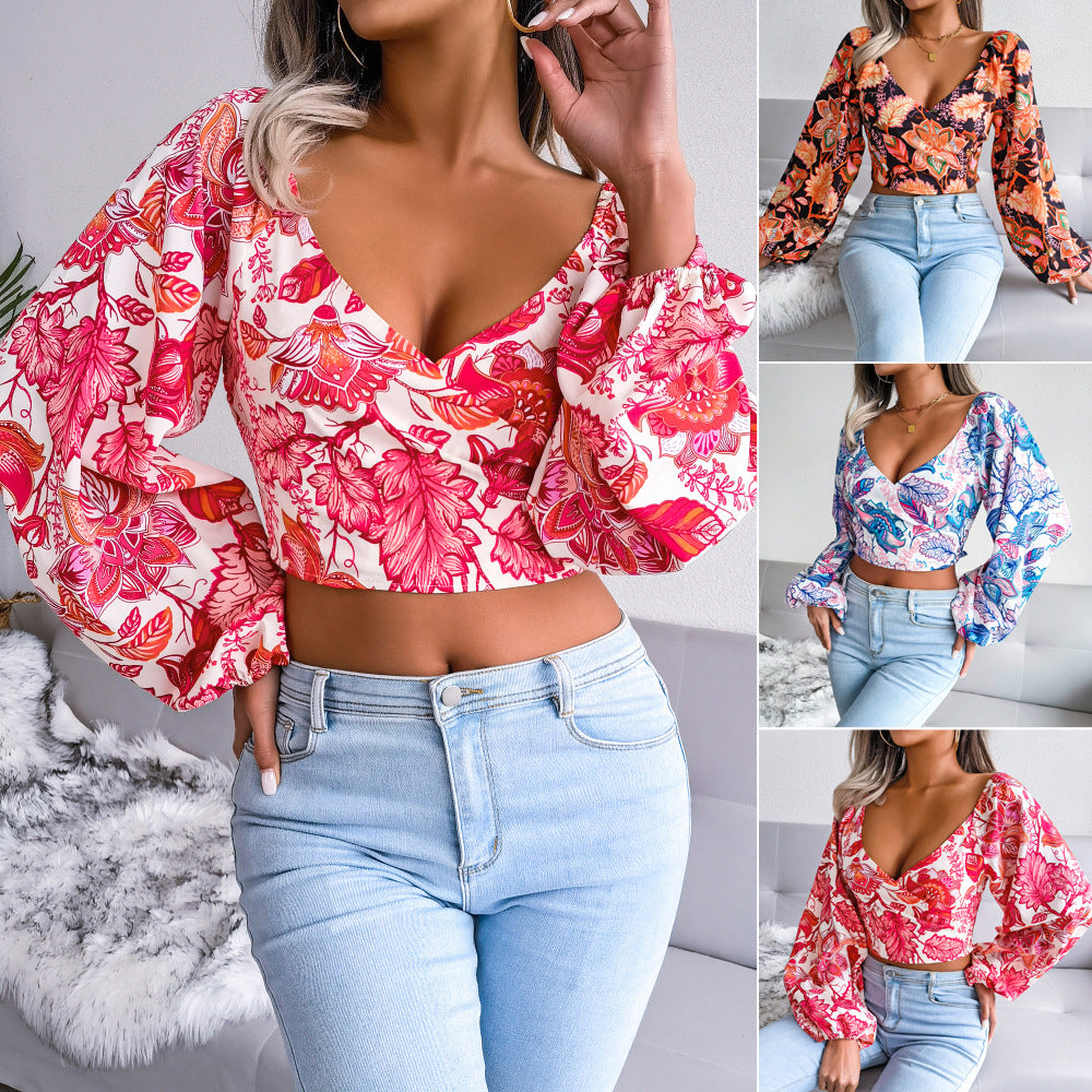 Dame Cropped Bluse med farverigt blomstret design og pufærmer Stilla