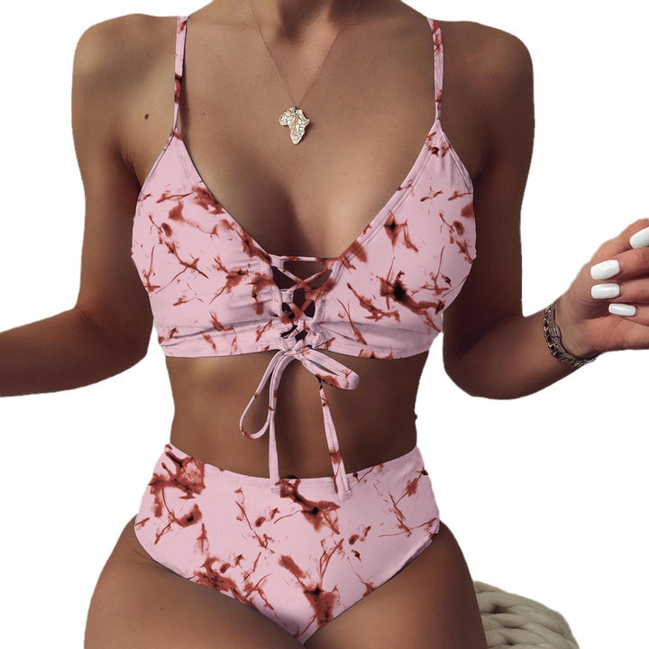 Dame Højskåret Bikini med moderigtigt Snøre-design og elegant Rynkning Stilla