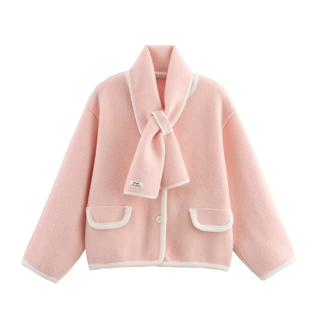 Femme Cozy Hættecardigan med asymmetrisk kant Stilla