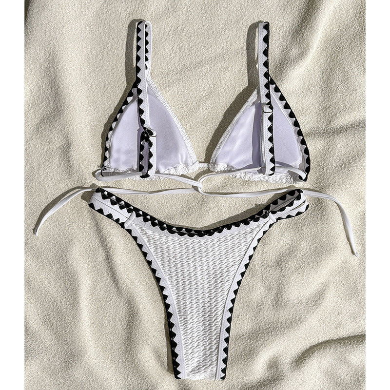 Dame Triangel-Bikini med struktureret stof og kontrastfarvede accenter Stilla