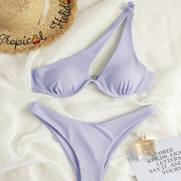 Dame triangel-bikini med asymmetrisk snit og elastiske stropper Skovae