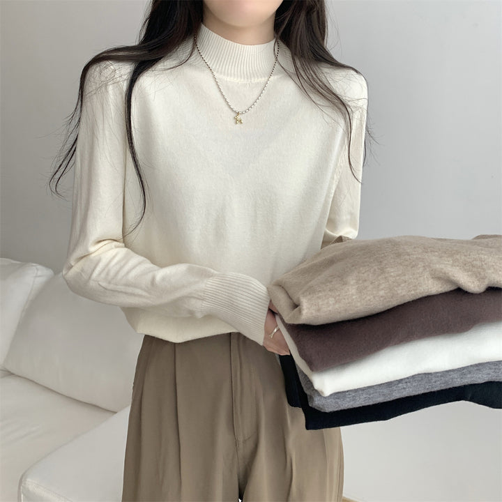 Kvinder Elegant Rulle Hals Sweater lavet af høj kvalitet strikket materiale Stilla