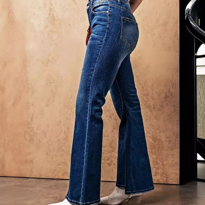 Dame Flared Jeans i elegant snit med høj talje og markante sømme Stilla