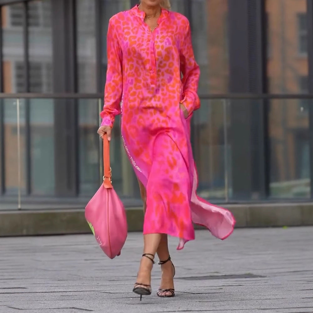 Dame Hemdbluskjole lavet af let chiffon med trendy leopardmønster Stilla