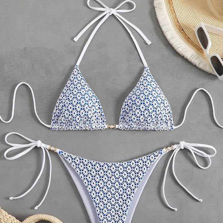 Dame Triangel-Bikini med fine volanger og elegante bindebånd Stilla