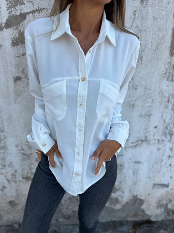Dame Blusenshirt i høj kvalitet crepe-stof med elegante brystlommer Stilla