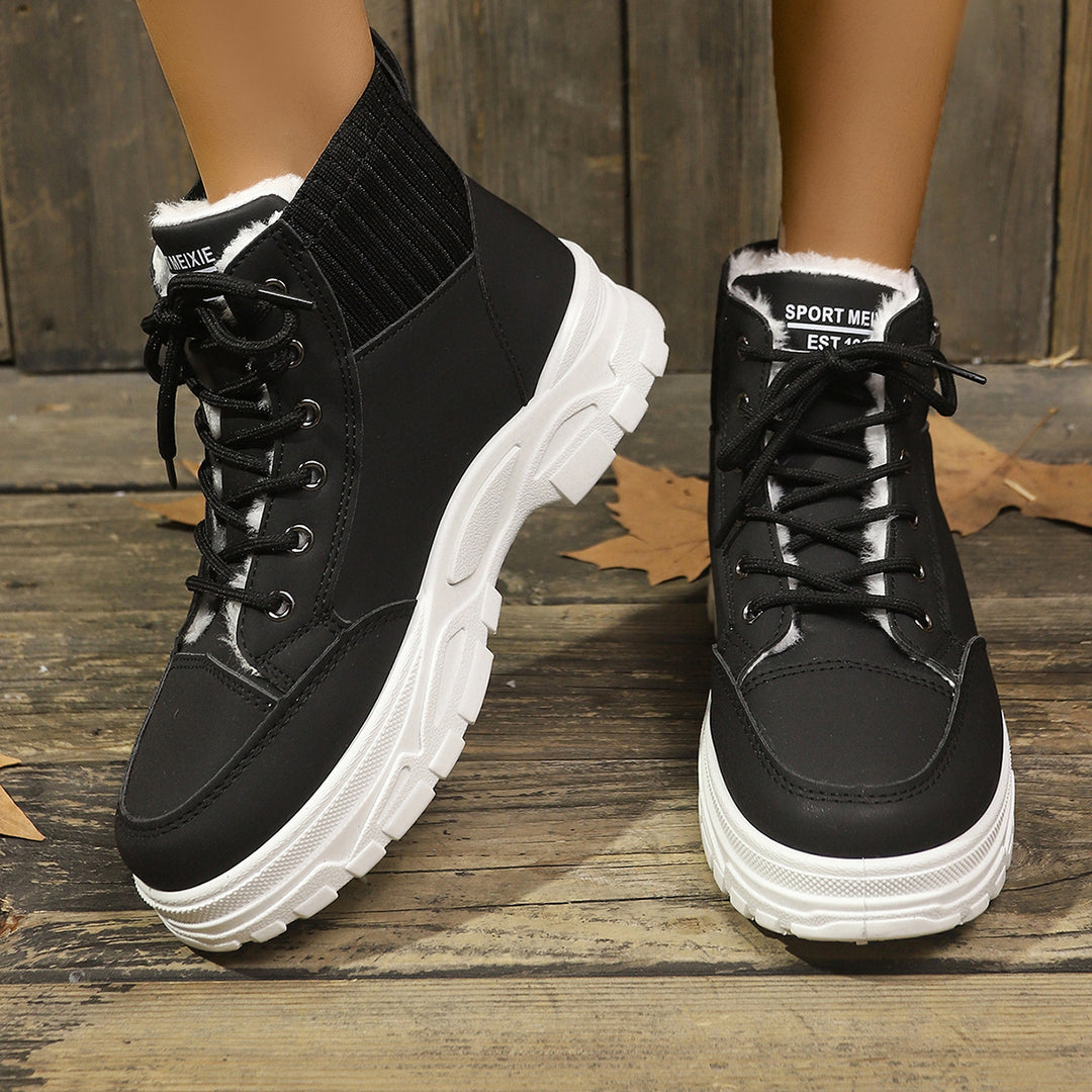 Dame High-Top Sneakers med varmt for ud og praktisk spænde-design Stilla