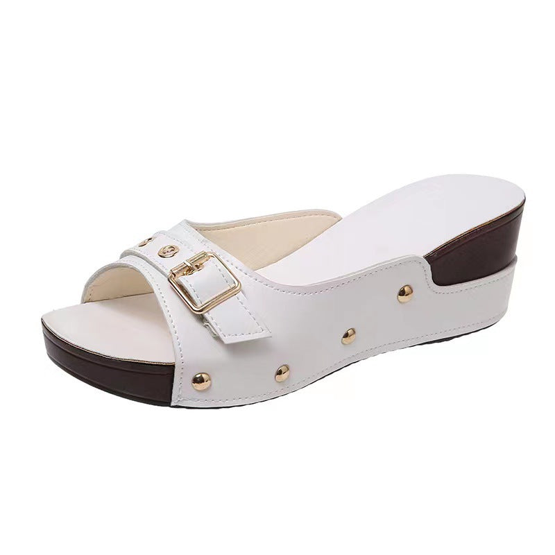 Dame Elegante Plattform-Sandaler med stilfulde spænde accenter og skridsikker sål Stilla