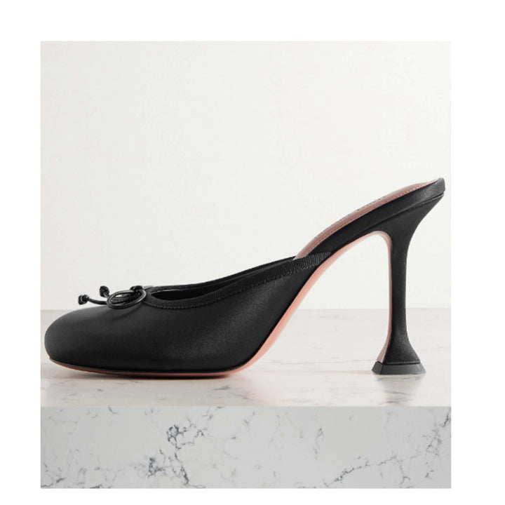 Femme Stilfulde High-Heel Mules med Dekorativt Sløjfe-Detalje Stilla