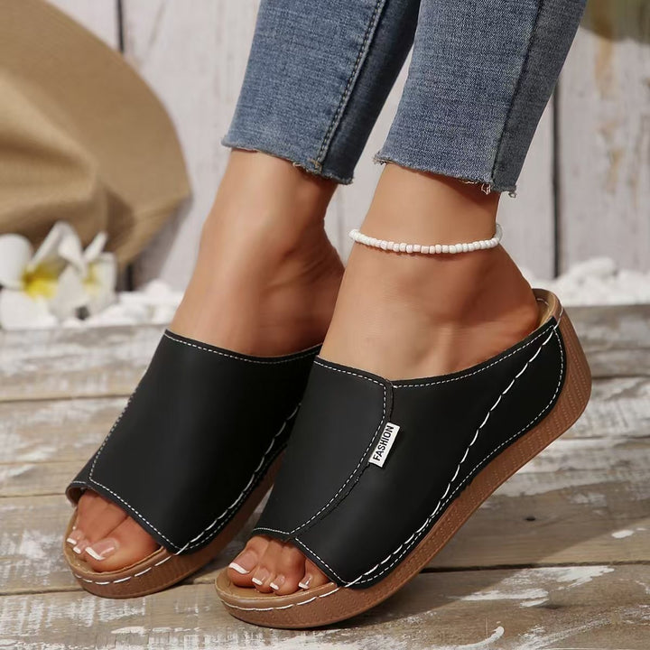 Dame Block-sandaler med moderne snit og skridsikker sål Stilla