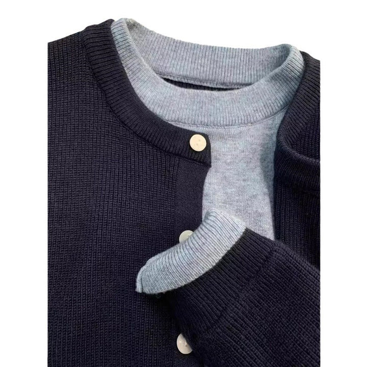 Dame cardigan med klassiske knapdetaljer og komfortabel halsudskæring Stilla