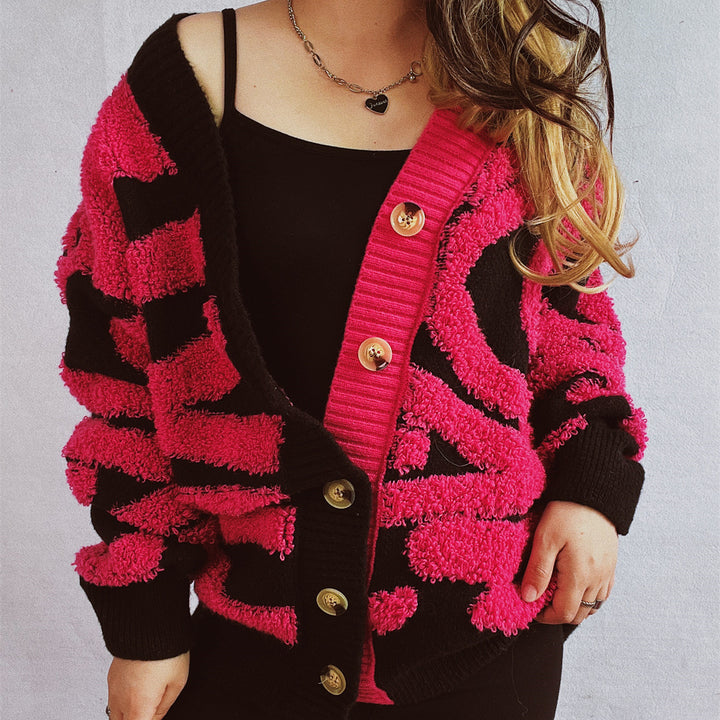 Kvinders fashionable cardigan med grafisk mønster og luksuriøse knapper Stilla