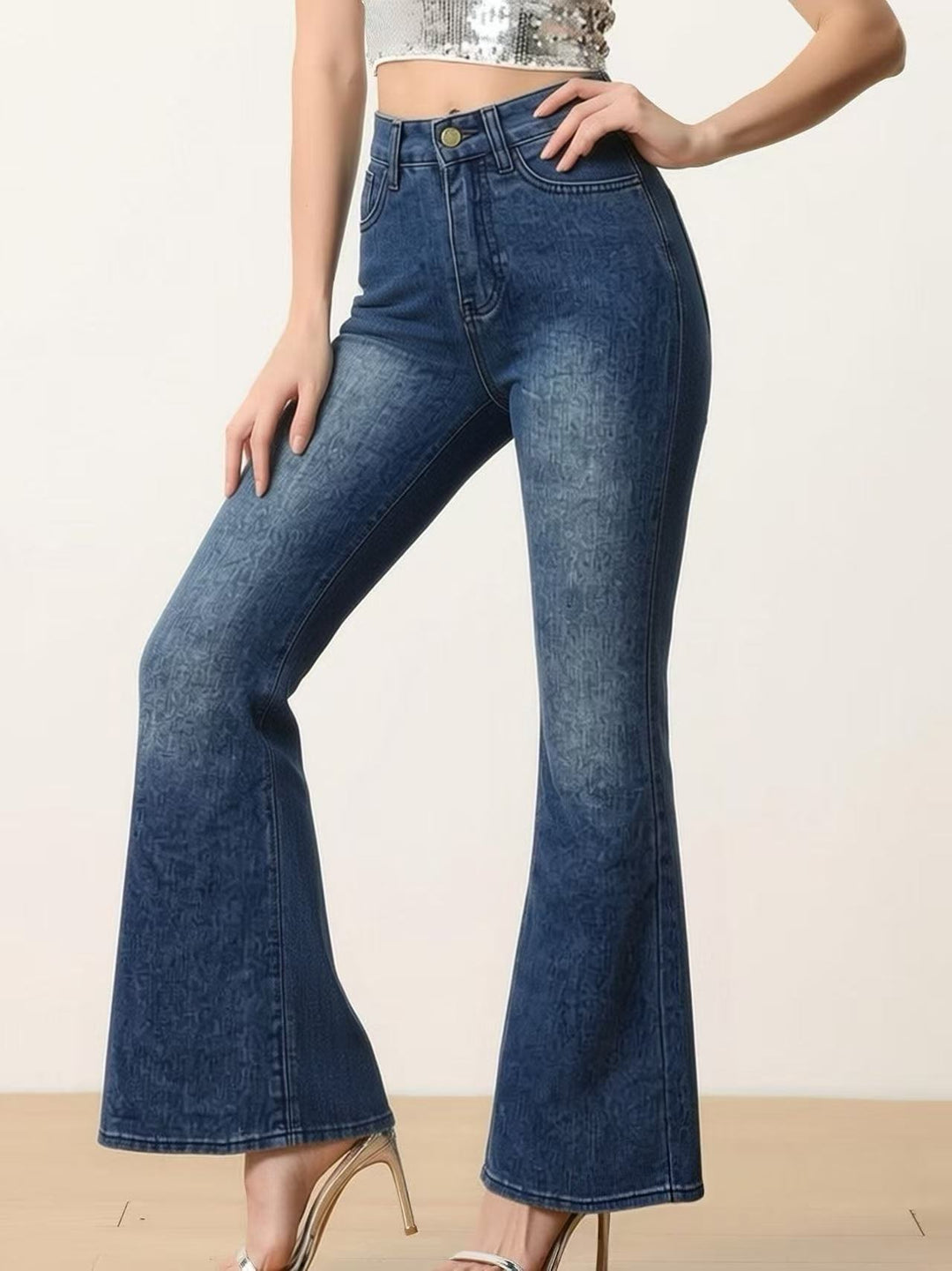 Dame Flared Jeans med høj talje og unikt strukturdesign Skovae