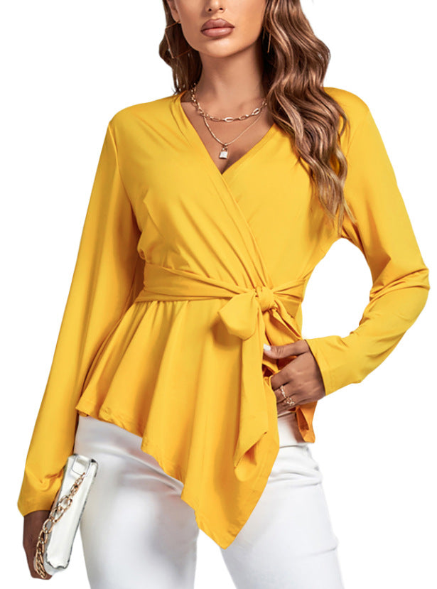Dame indpakningsbluse med elegant talje Stilla