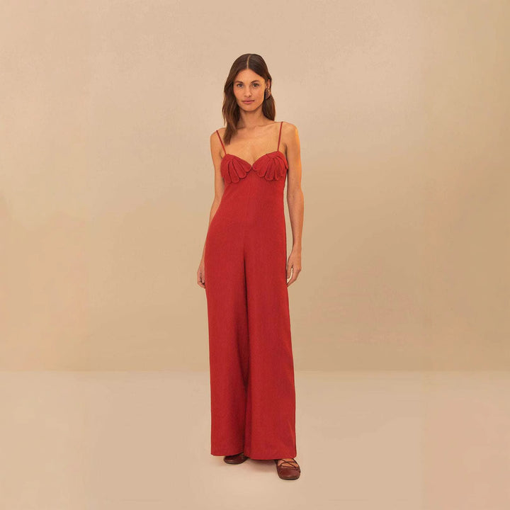 Dame Elegant jumpsuit med voluminøse flæsedetaljer og flydende snit Skovae