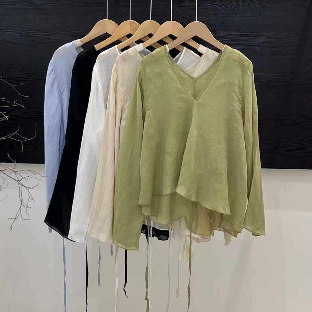 Femme Loose-Fit Laget V-Udskæring Bluse Stilla