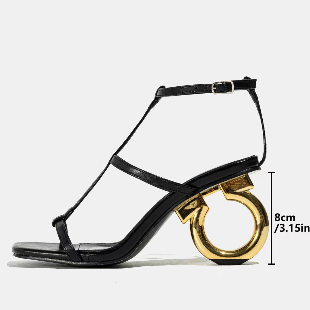 Dame sandaler med modigt ringdetalje og elegant remdesign Stilla