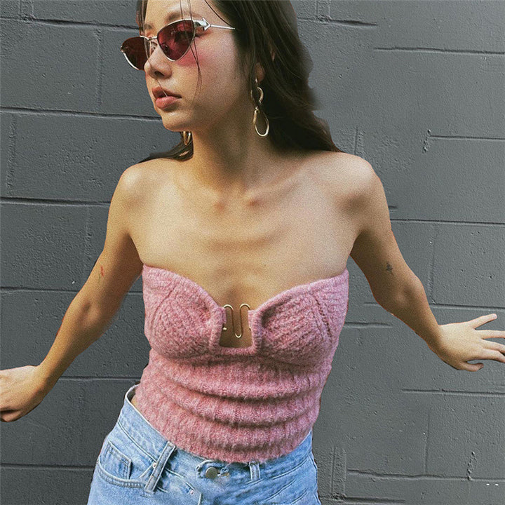 Dame strapless top med detaljeelskende ribstrik og moderne udskæring Skovae