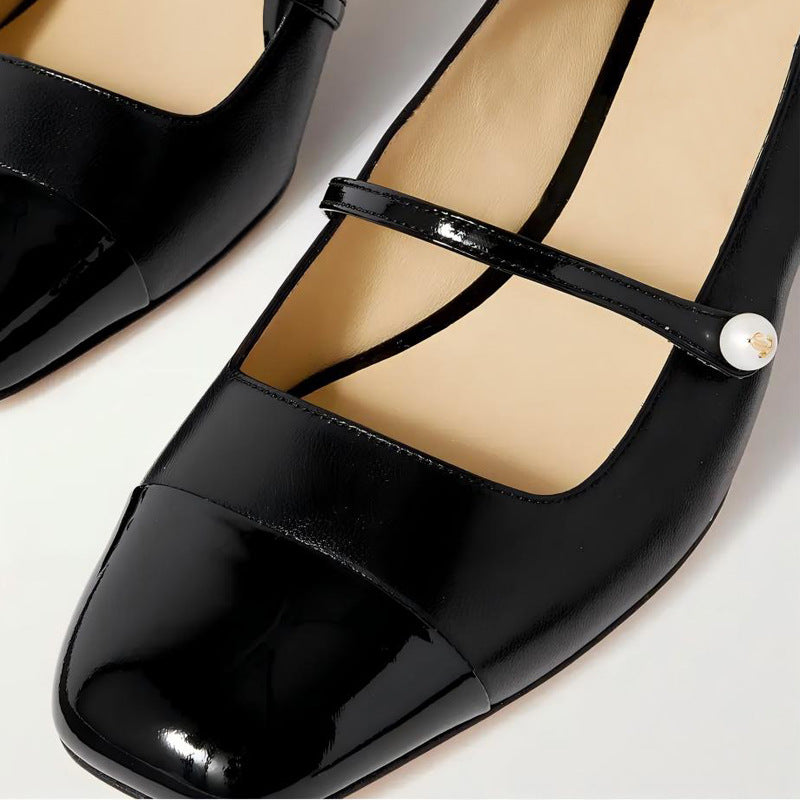 Femme High-Heel Mary Jane pumps med elegant rem-detalje Stilla