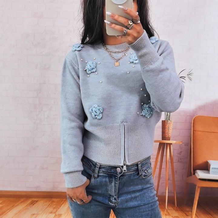 Dames fashionable strik sweater med blomsterapplikationer og dekorative perler Stilla