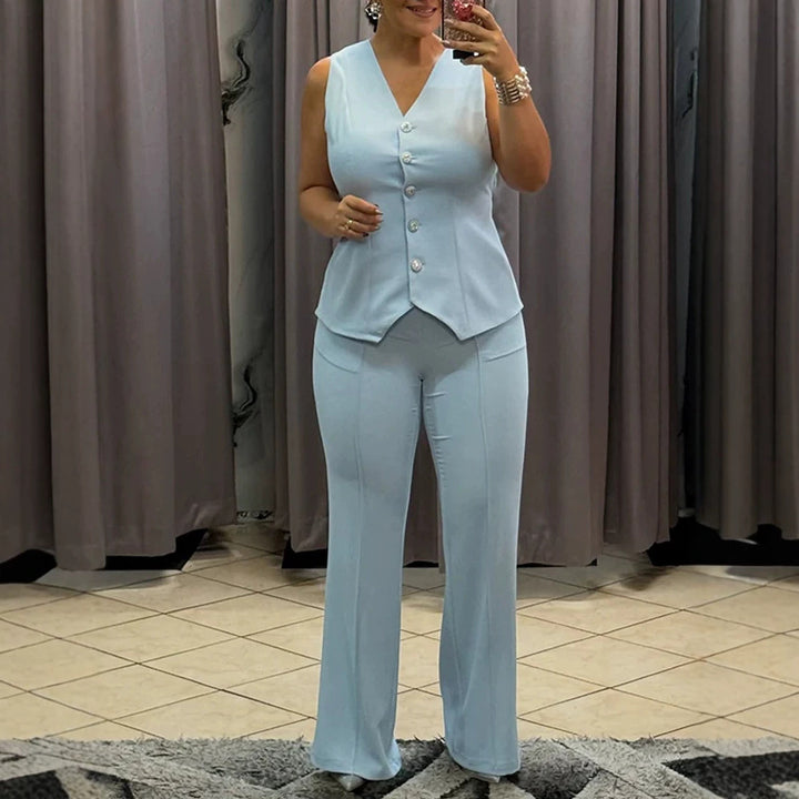 Dame skræddersyet jumpsuit med smalle ben og knapdetaljer Skovae