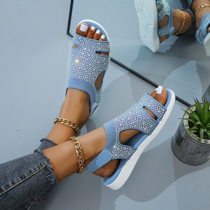 Dame Glitrende Sandaler med elegant Riemedesign og skridsikker Sål Stilla