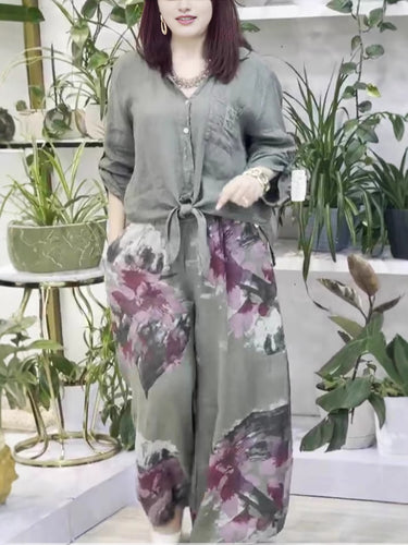 Dame legeret jakkesæt med blomstret mønster Stiila