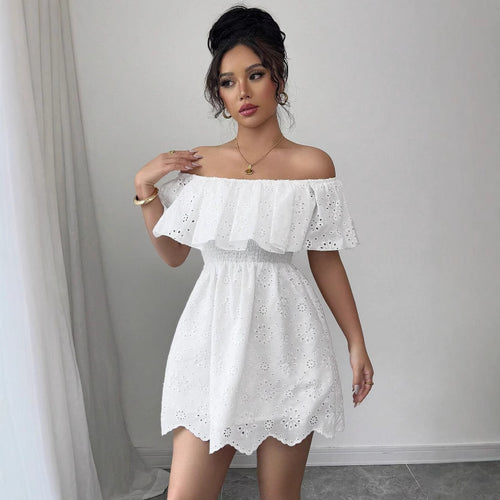 Dame Off-Shoulder Floral Broderet Mini-Kjole Stilla
