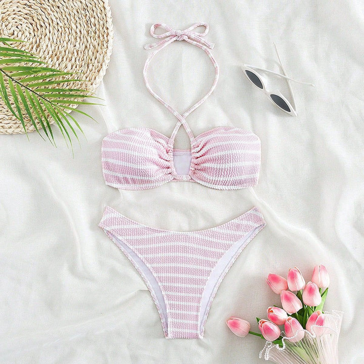 Dame Bandeau-bikini med legende design og trendy bindebånd Skovae