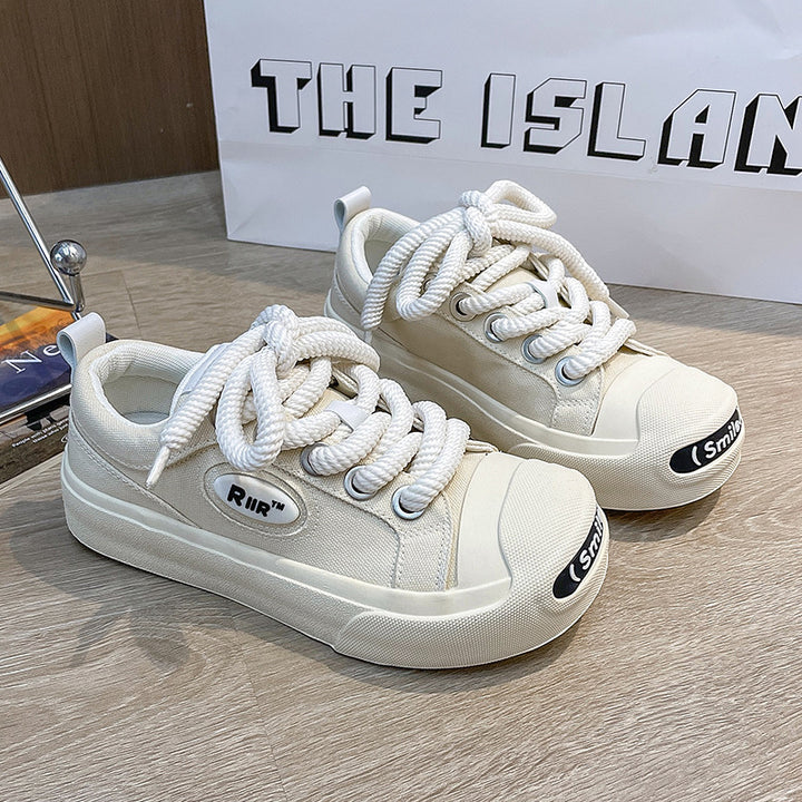 Dame Bekvemme Fritidssneakers i casual Canvas-stil med tykk sål og robuste snørebånd Stilla