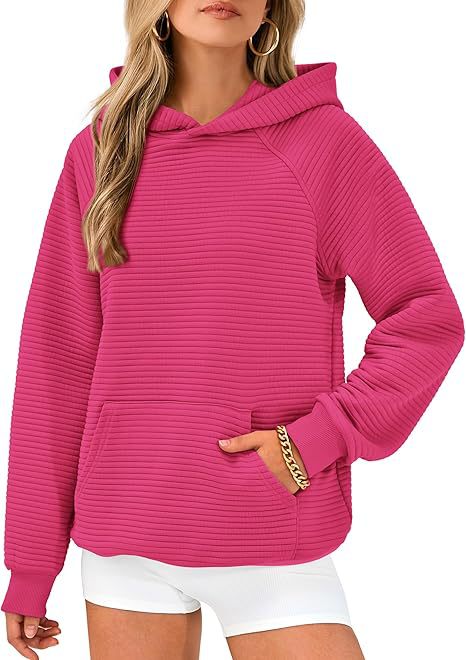 Dame hoodie med struktureret design og komfortabel pasform Stilla