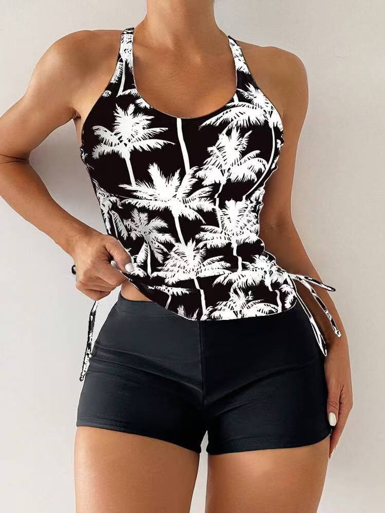 Femme Athletic Tankini Sæt med High-Waisted Shorts Stilla