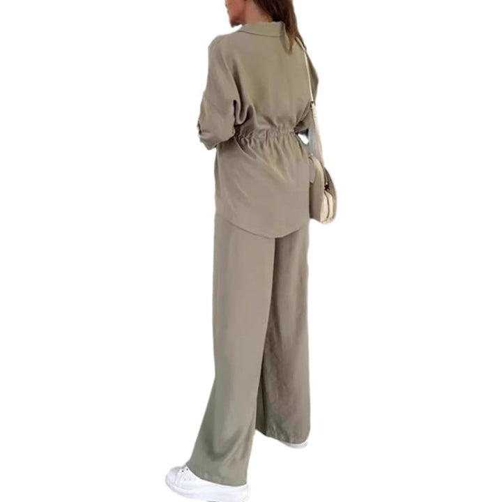 Dame mode skjorte med taljerbart design Stiila