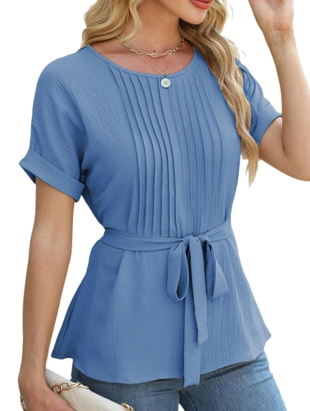 Dame elegant top med plissé-detaljer og taljebælte Stilla