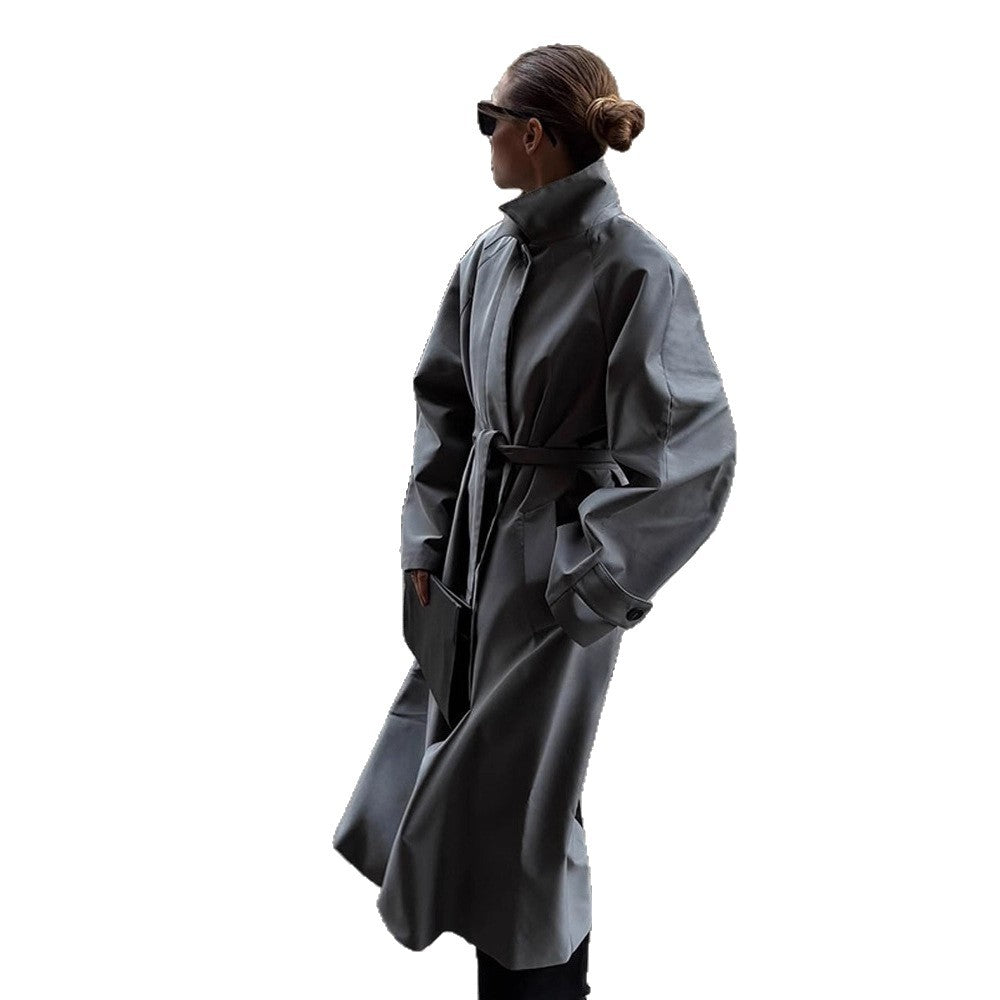 Dame elegant trenchcoat med moderne snit Stilla