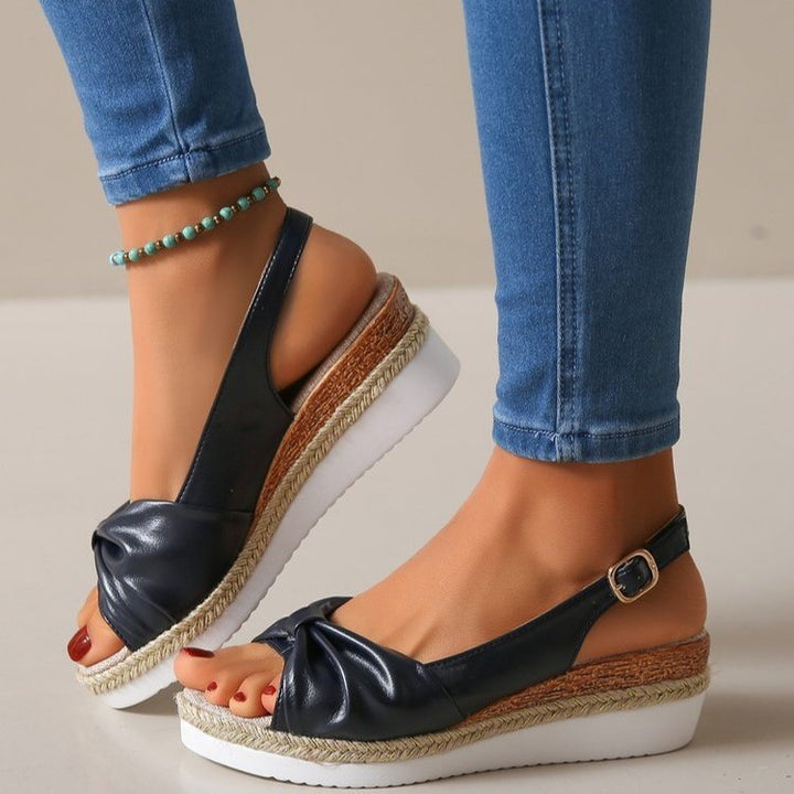 Dame Wedge-sandaler med elegant knude-design og skridsikker sål Stilla