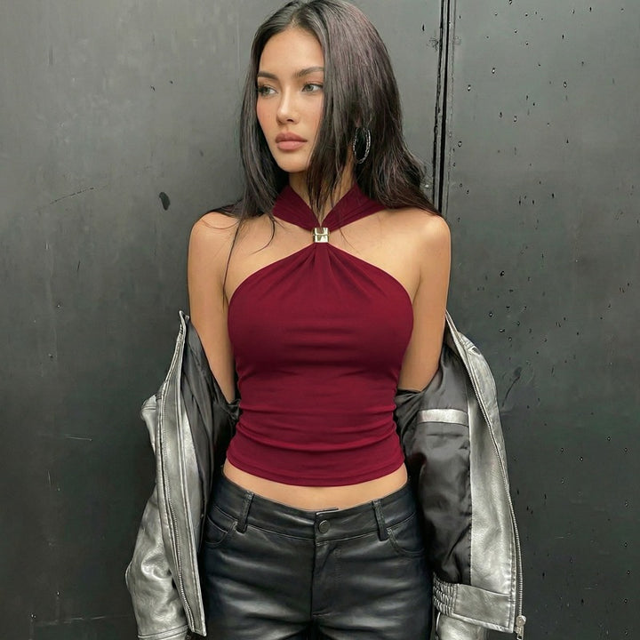 Dame Elegant Crop-top med innovativt halterdesign Skovae