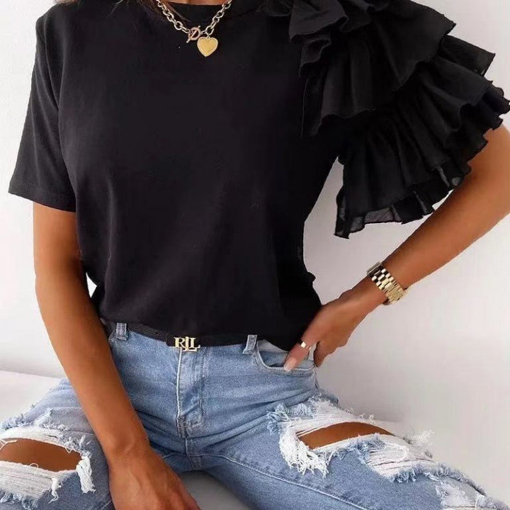 Kvinders T-shirt med trendy flæse detaljer Stilla