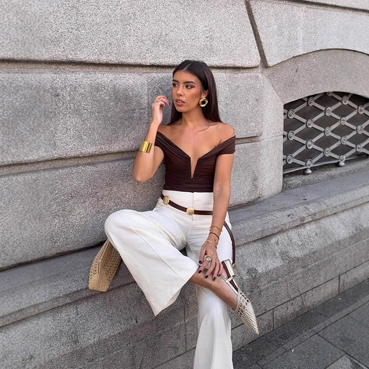 Dame Off-Shoulder Top med elegant Draperingsdesign Stilla