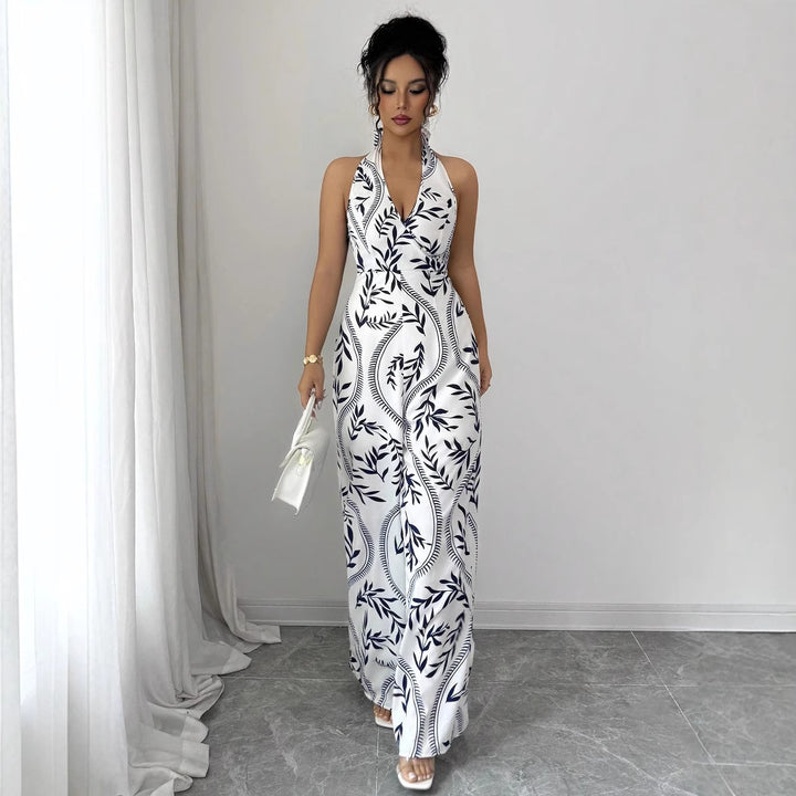 Dame jumpsuit med blomsterprint og smart V-hals Stilla