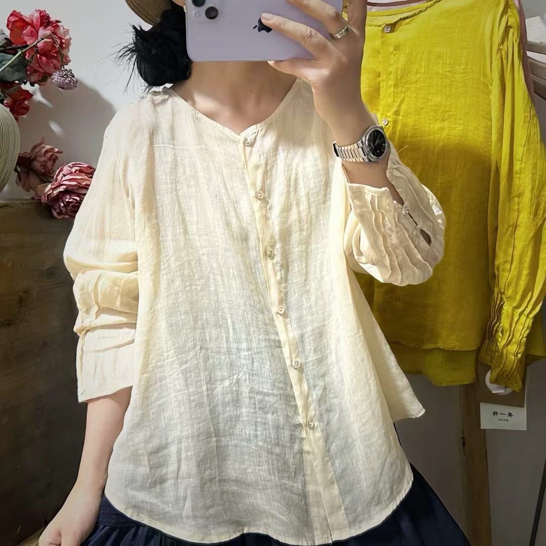 Dame Relaxed Fit Button-Up Bluse med foldede ærmer Stilla
